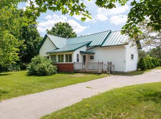 5201 W 14th Rd, Mesick, MI 49668