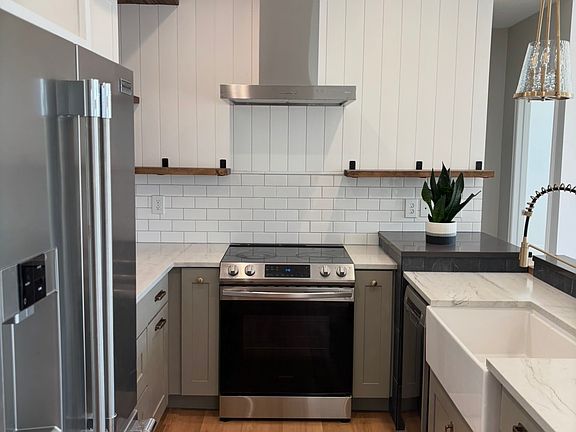 5th image of 3066 W Desert Lily Dr #Na