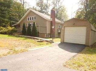 326 Pawnee Dr, Auburn, PA 17922