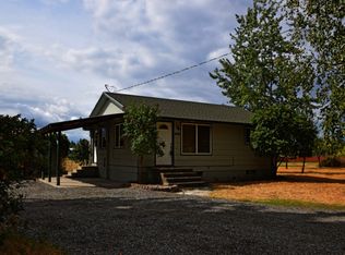 2016 Roosevelt Rd, Moyie Springs, ID 83845