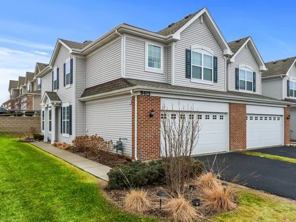 8415 Stillwater Rd, Wonder Lake, IL 60097