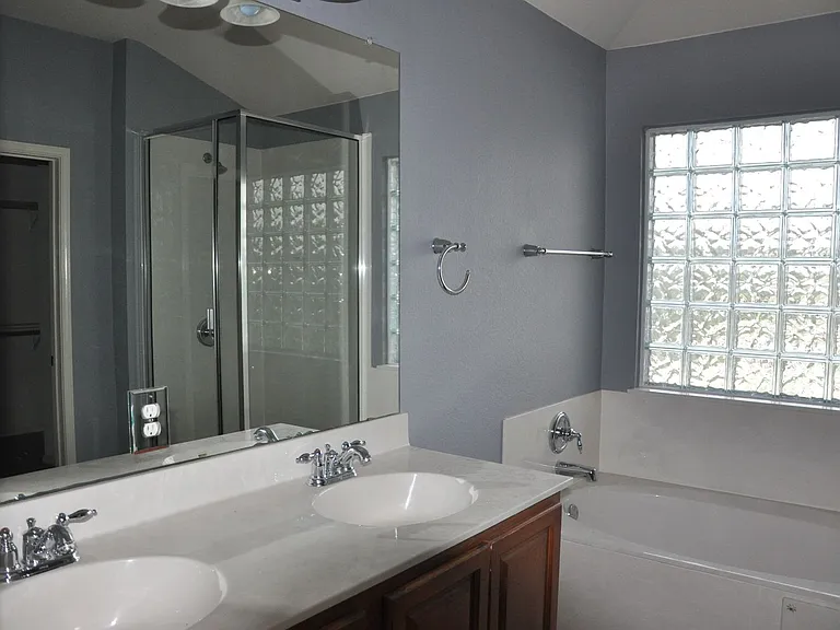 1501 Big Thicket Dr — Photo 14