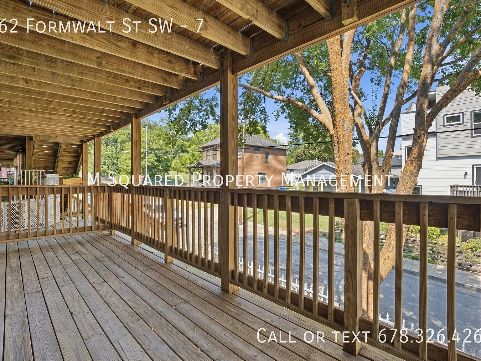 562 Formwalt St SW - 7 — Photo 3