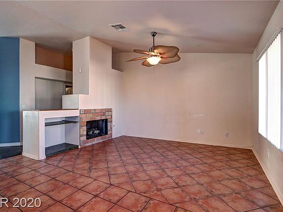 5th image of 736 Canyon Country Cir