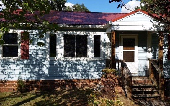 5th image of 676 Lorraine Dr