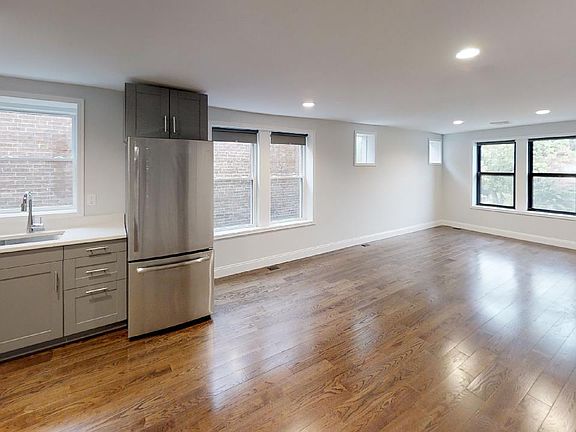 2nd image of 4217 Blaine Ave