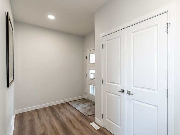 4th image of 3027 200th St NW