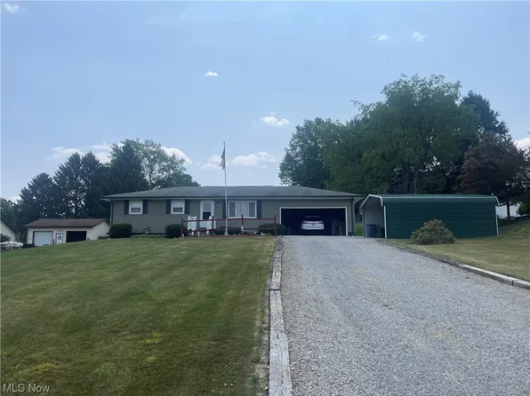 5676 Benjamin St SW, Canton, OH 44706