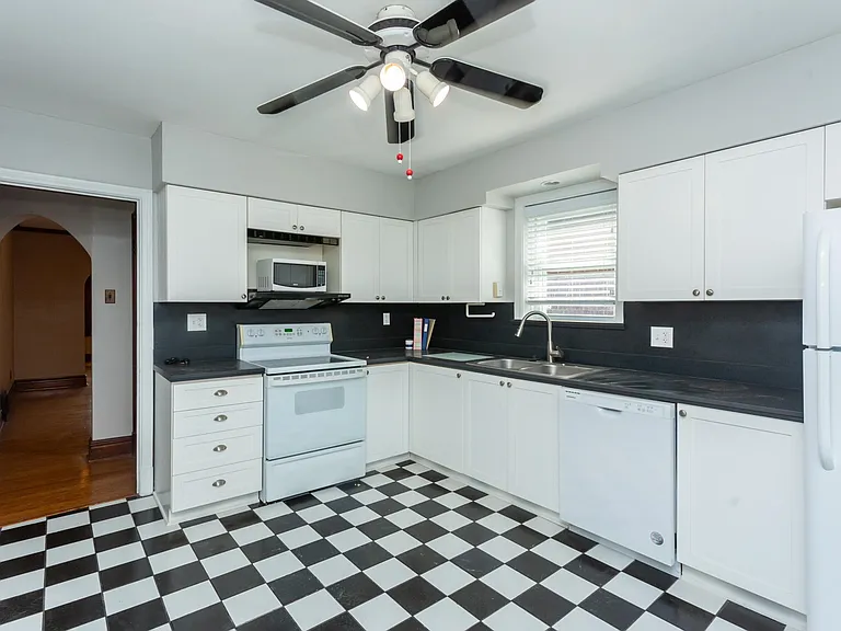 6332 Oleatha Ave — Photo 21