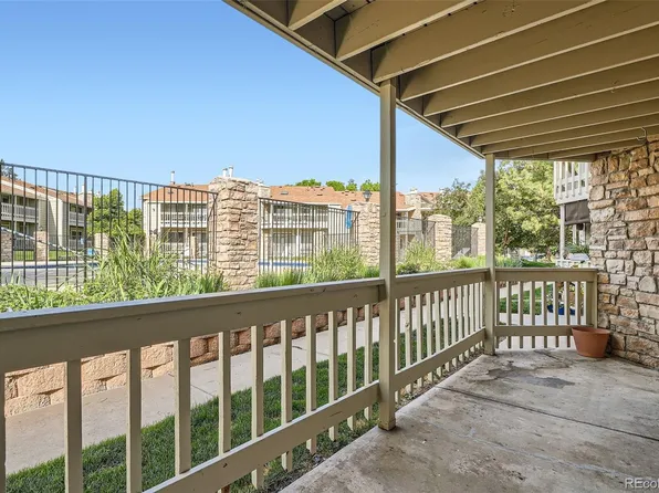 8225 Fairmount Dr, Denver, CO