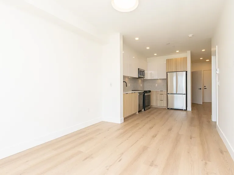 20769 Fraser Hwy #336 — Photo 13