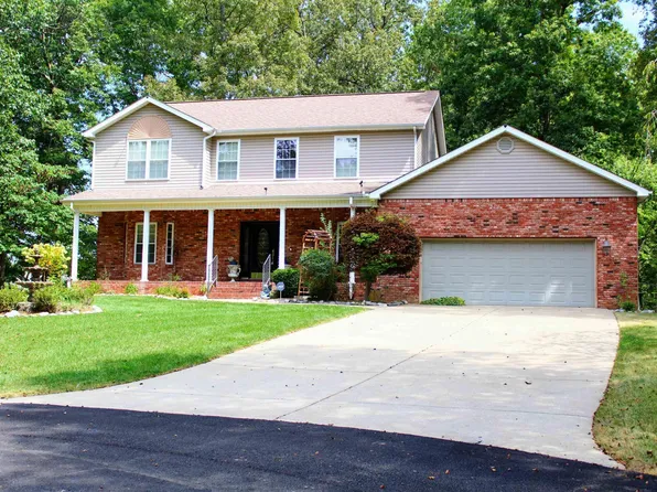 468 Fly Away Dr, Benton, KY 42025