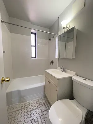 Rented by EXR | media 6