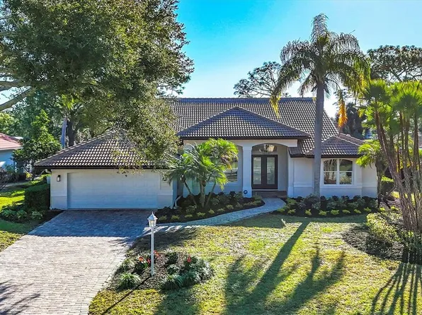 8033 Fairhaven Gln, University Park, FL 34201