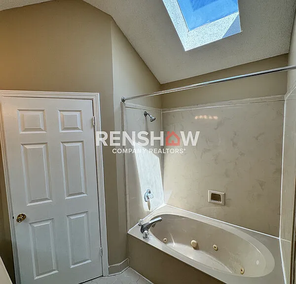 5853 Jardin Pl — Photo 17