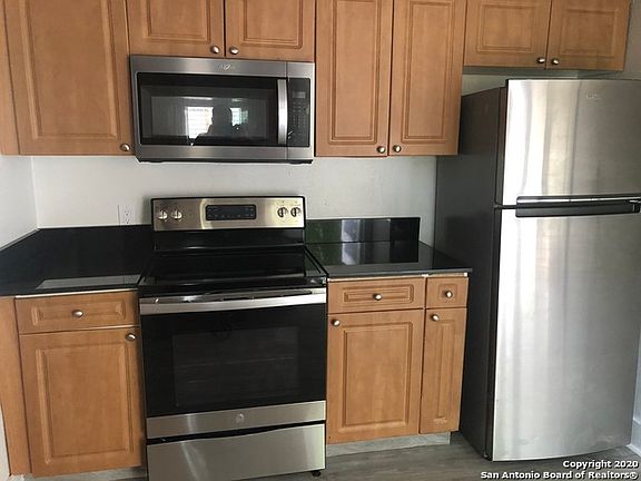 3rd image of 3127 San Fernando St