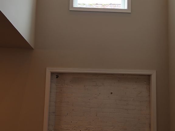 5th image of 127 S Wayne St #2CUNIT-1