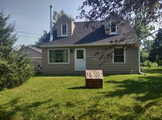 13015 Bell Rd, Caledonia, WI 53108