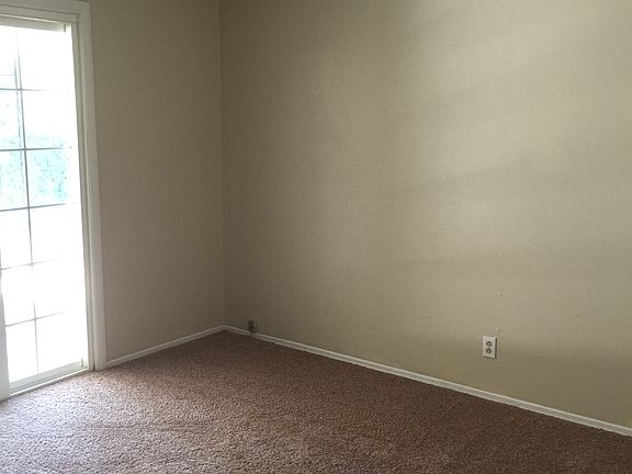 5th image of 2018 N Woodridge Way