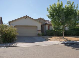 2358 S Rachel Ave, Fresno, CA 93725