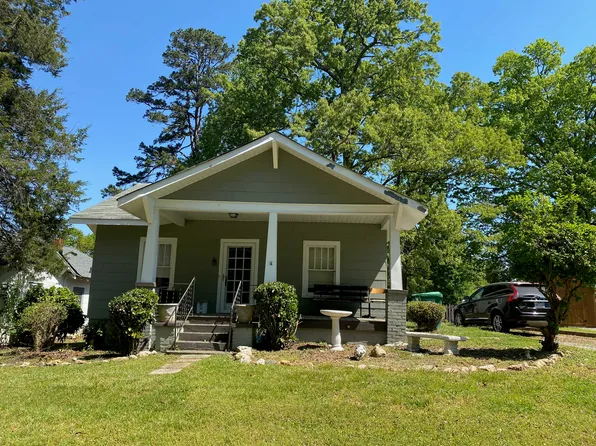608 Everett Ln, High Point, NC 27262