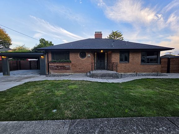 2nd image of 1114 NE 6th Ave