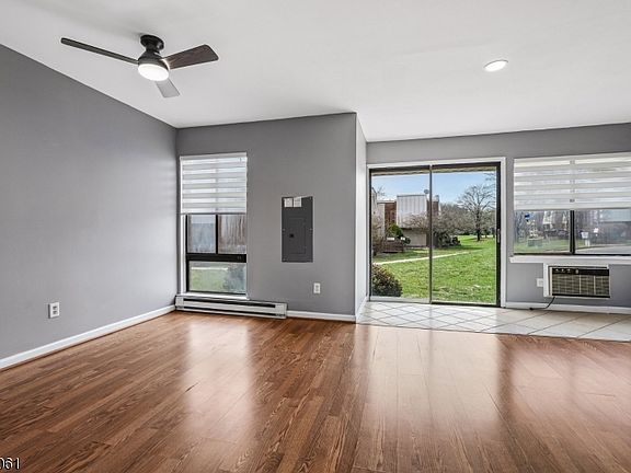 3rd image of 597-1 Auten Road