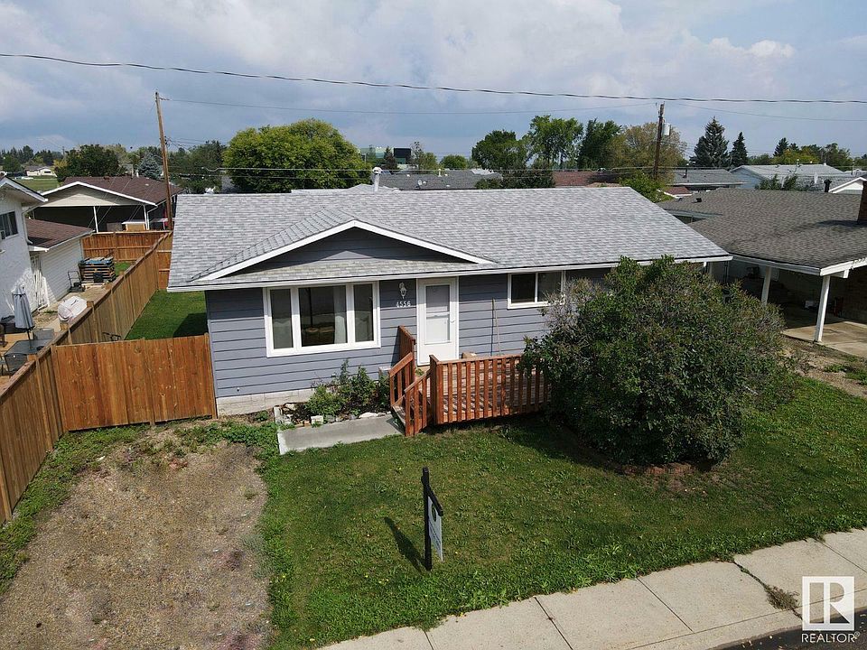 1st image of 4556 43rd Ave