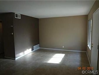 5th image of 1650 S Campus Ave APT 49