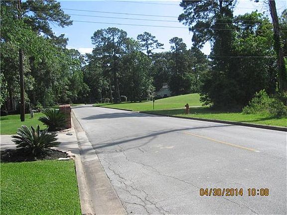 3rd image of 15915 Dunes Dr