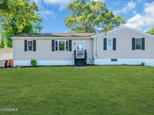 504 Holly Boulevard, Bayville, NJ 08721