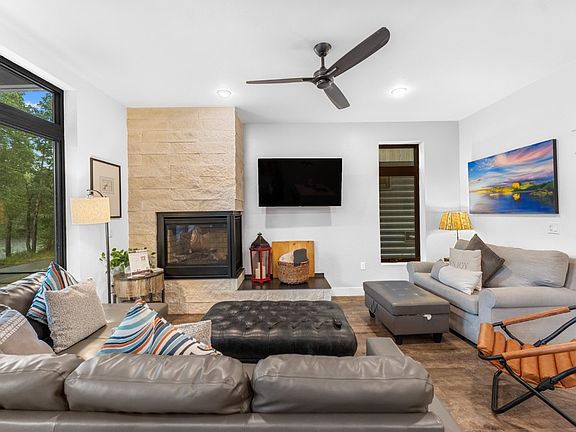 5th image of 930 Blue River Parkway UNIT 714