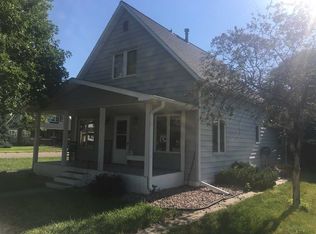 440 N Beecroft St, Elm Creek, NE 68836