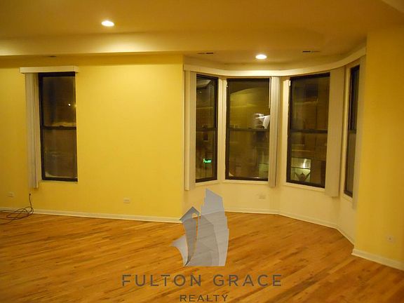3rd image of 1444 N Milwaukee Ave #2