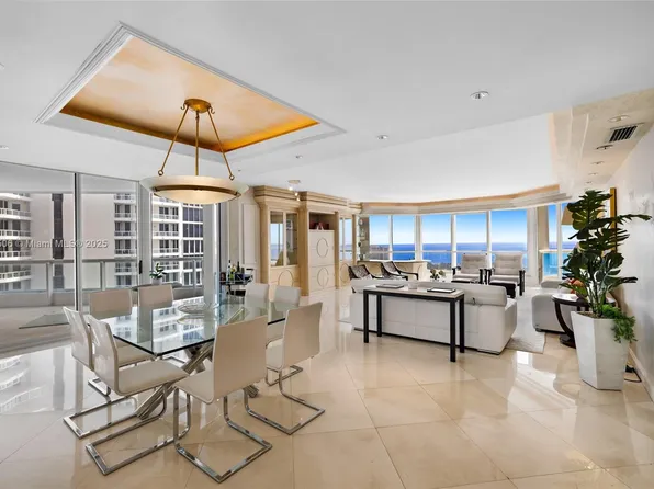 21150 Point Pl #2106, Aventura, FL 33180