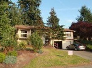 10616 157th Ave NE, Redmond, WA 98052