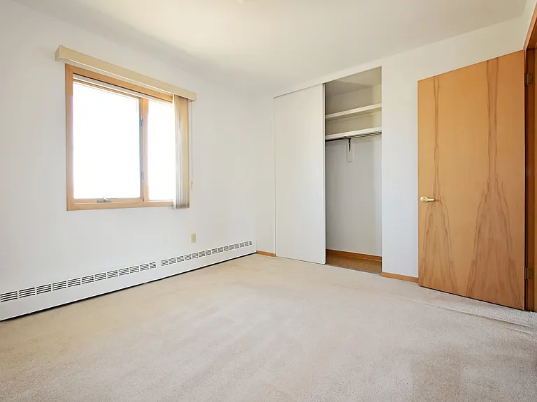Cozy 4-Plex's Located on Minot's North Hill! 2028-2048 5th Street NW — Photo 20