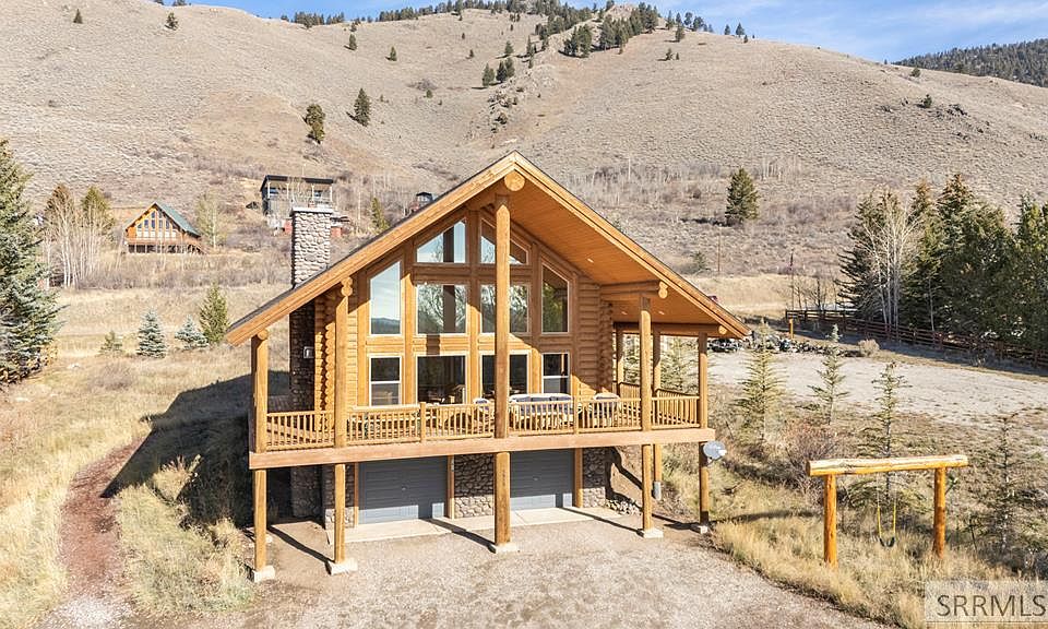 1st image of 3919 Brookie Ln