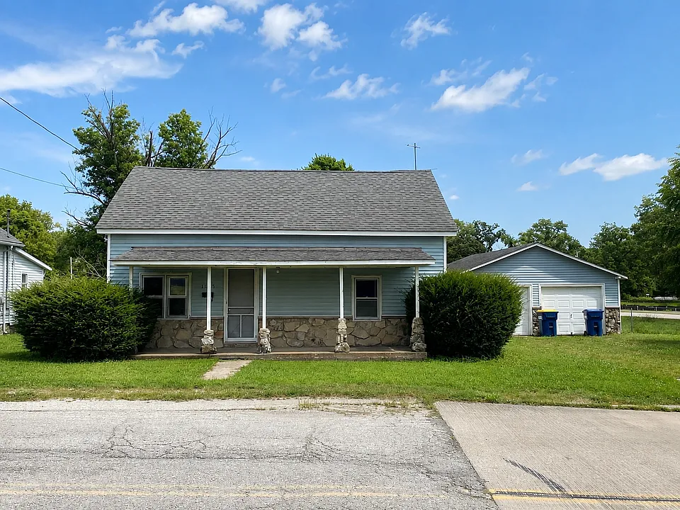1105 Putnamville Ave