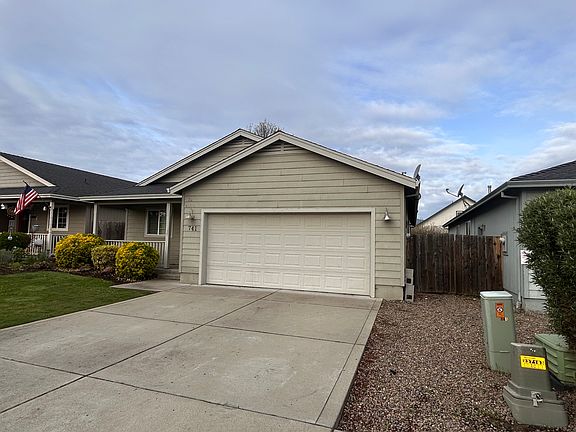 2nd image of 741 Kaitlin Ln
