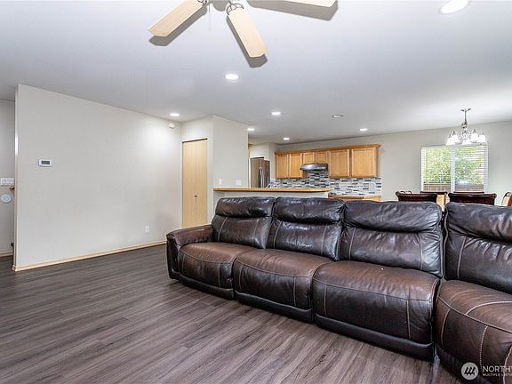 5th image of 324 Kirkland Place SE
