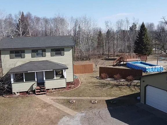 3rd image of 11904 Cardinal Rd NW