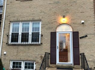 10483 Malone Ct, Fairfax, VA 22032