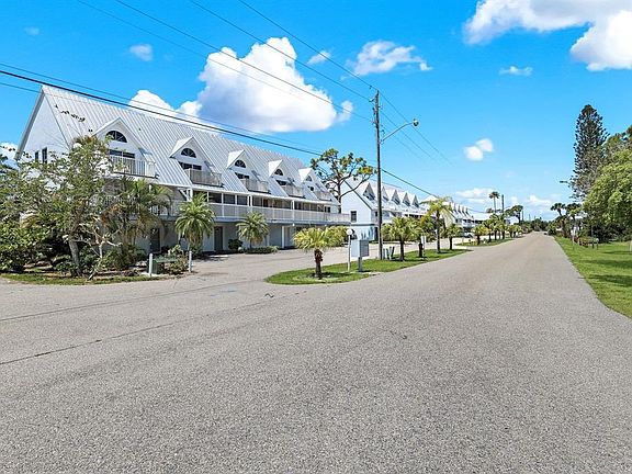 3rd image of 6800 Placida Rd #Townhouse 13