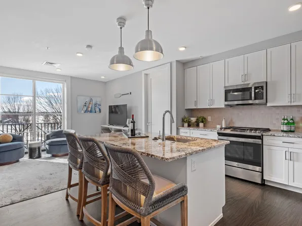 51 Elm Street #205, Laconia, NH 03246