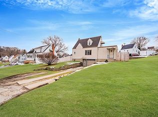 206 Bettis Rd, Dravosburg, PA 15034