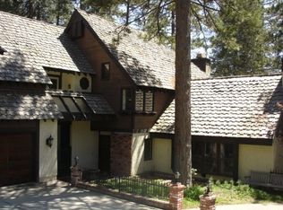 27981 Saint Bernard Ln, Lake Arrowhead, CA 92352