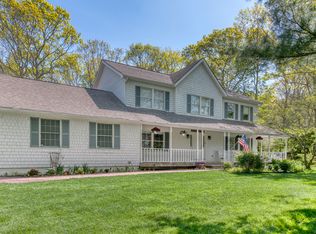 83 Hempstead St, Sag Harbor, NY 11963