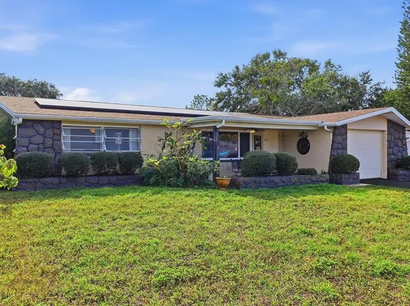 7410 Gulf Highlands Dr, Port Richey, FL 34668