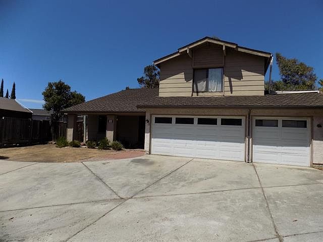 2nd image of 7564 Phinney Pl